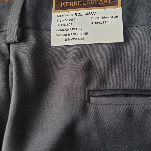 Man's full suite. - Picture 7 of 11